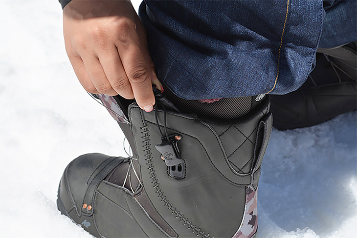 How to Replace a Snowboard Boot Lace Lock